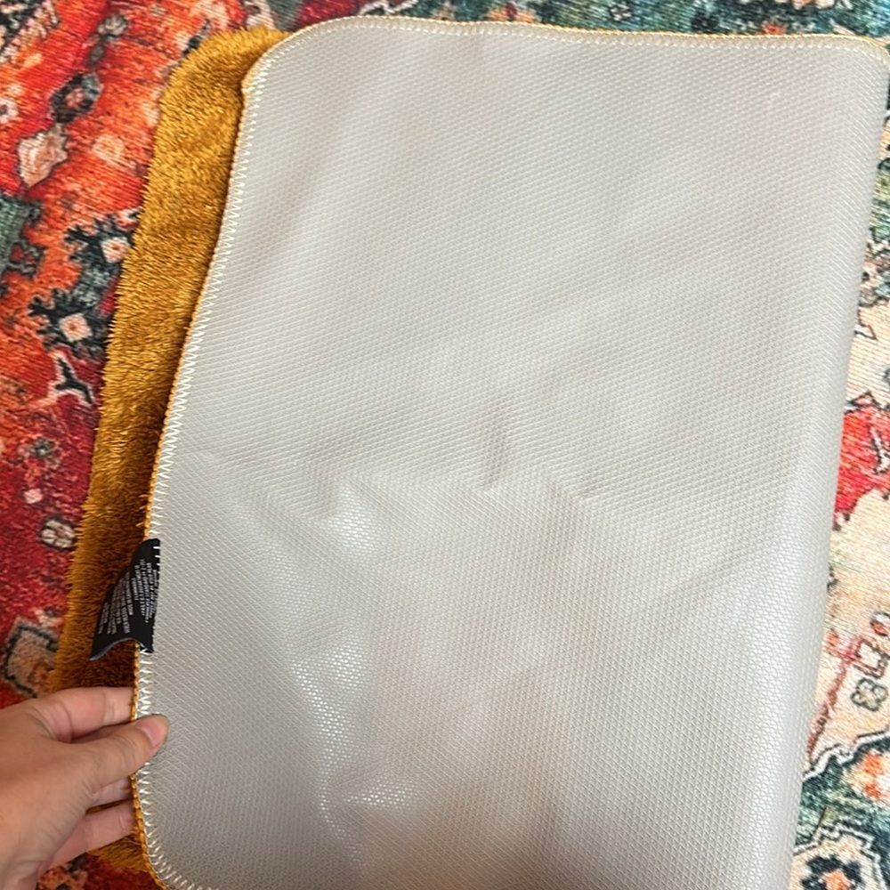 Lucky Brand Bath Rug - Picture 3 of 3